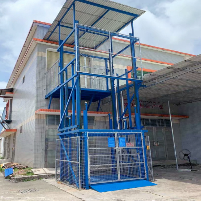 罗源建材厂室外升降货梯安装